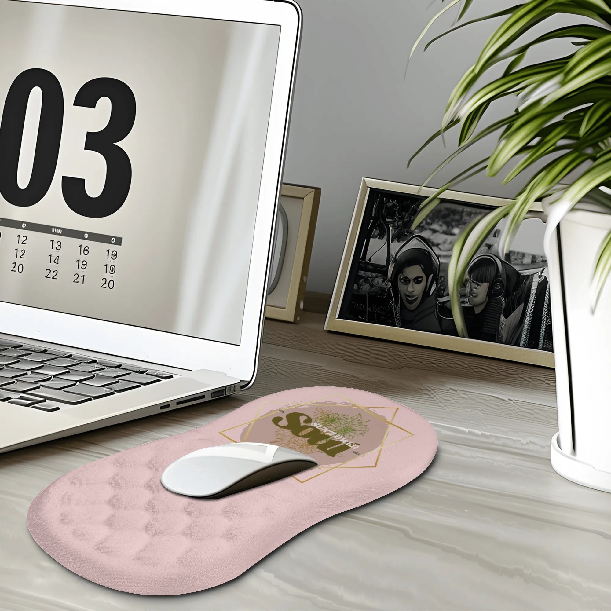 Comfortable Mouse Pad Wrist Support Wrist Rest for Office & Home